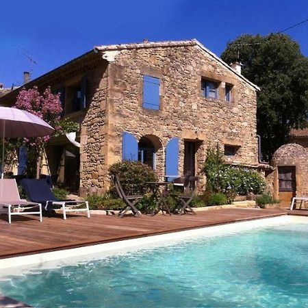 A Gauche Du Pont Hotell Vers-Pont-du-Gard Exteriör bild